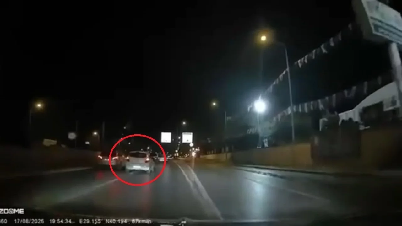 Bursa'da 17 yaşındaki sürücünün faciayla sonuçlanan makas anı kamerada