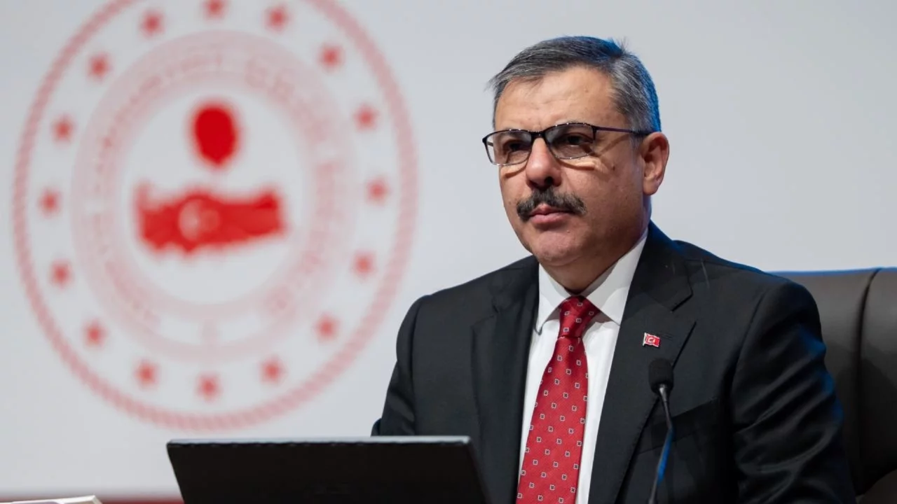 Bakan Çiftçi: Suç çetelerine nefes aldırmayacağız