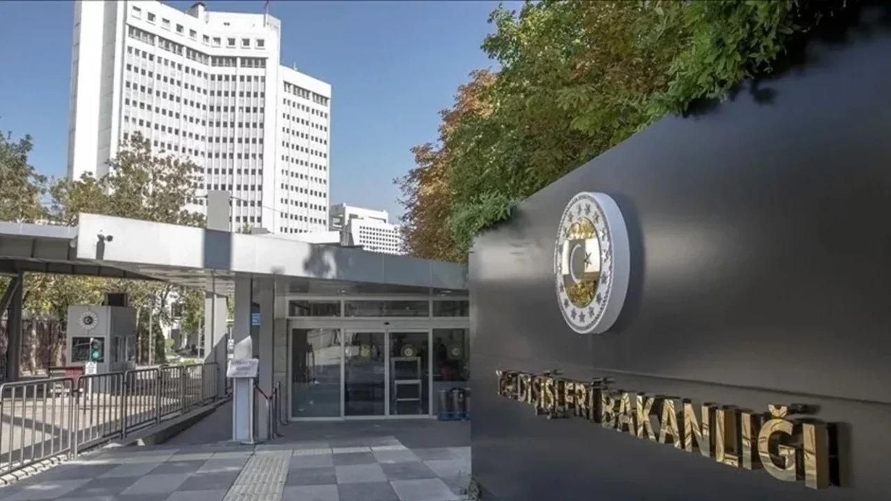Dışişleri Bakanlığı: Ebu Zuhur Askeri Hava Üssü'ne İsrail'in düzenlediği saldırıyı kınıyoruz