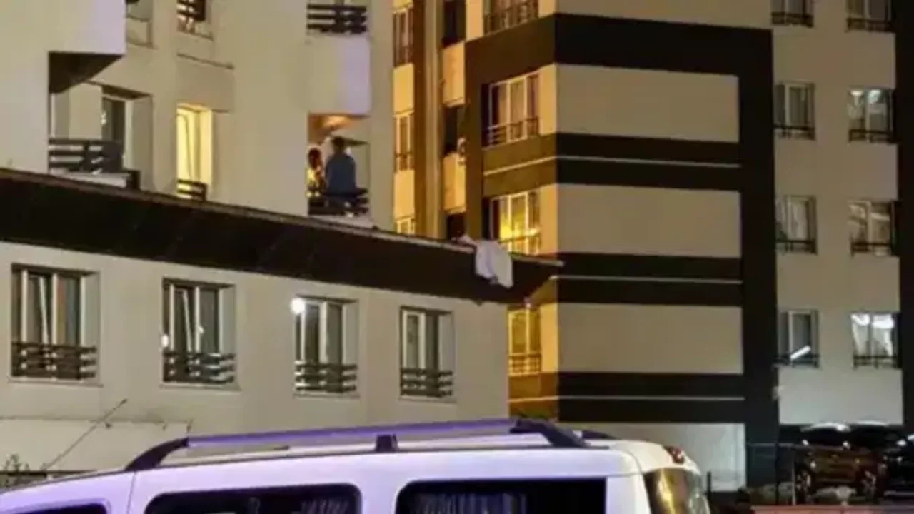 Selin Gökhan cinayeti protesto edildi: 'Kadın cinayetlerini normalleştirmenize izin vermeyeceğiz'