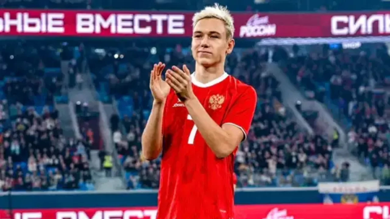 Galatasaray'da Aleksey Batrakov gelişmesi!