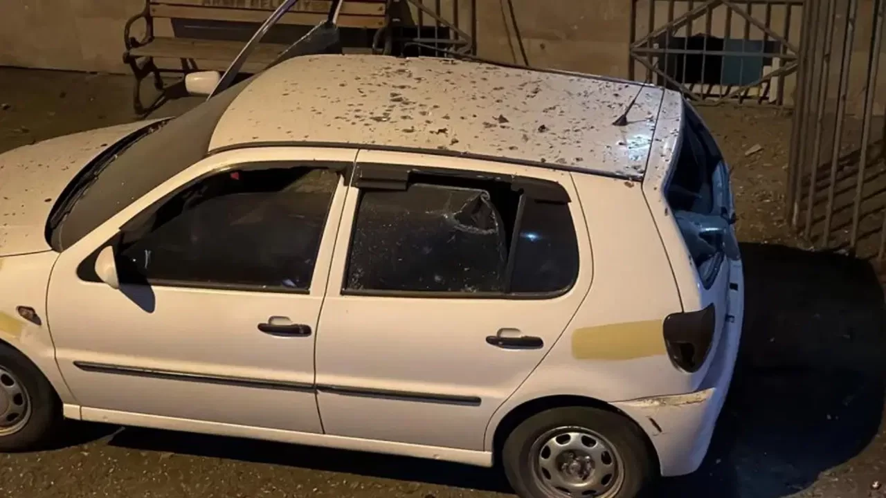 Trabzon'da emniyetin yakınındaki araçların üstüne İHA düşüp, patladı