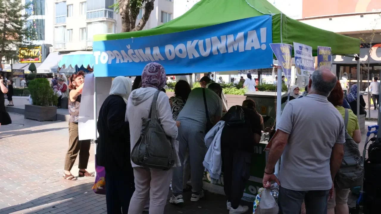 Eskişehir'de vatandaşlar altın ve gümüş maden ocağına karşı harekete geçti