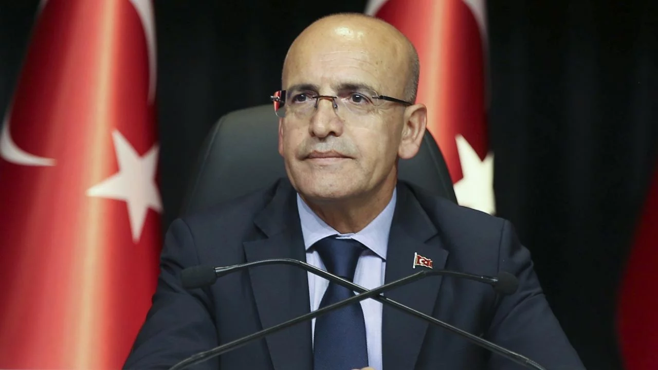 Bakan Şimşek: Kayıtlı istihdamın artması kamu maliyesini güçlendiriyor