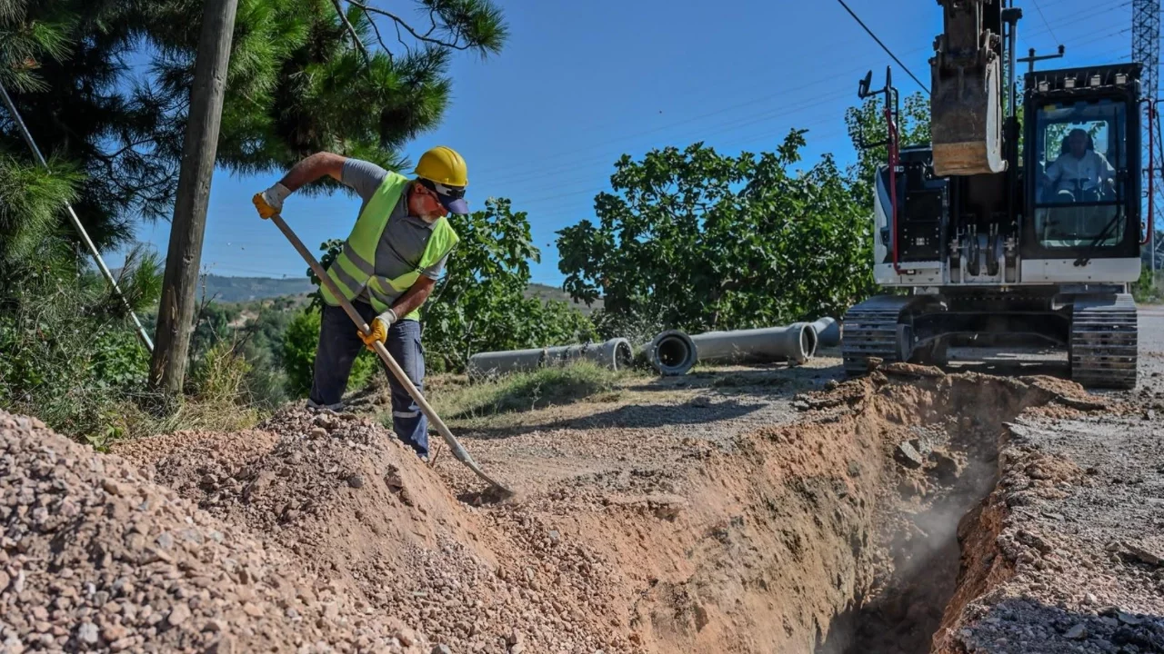 Bursa Büyükşehir Belediyesi'nden gelişen yerleşim bölgelerine güçlü altyapı