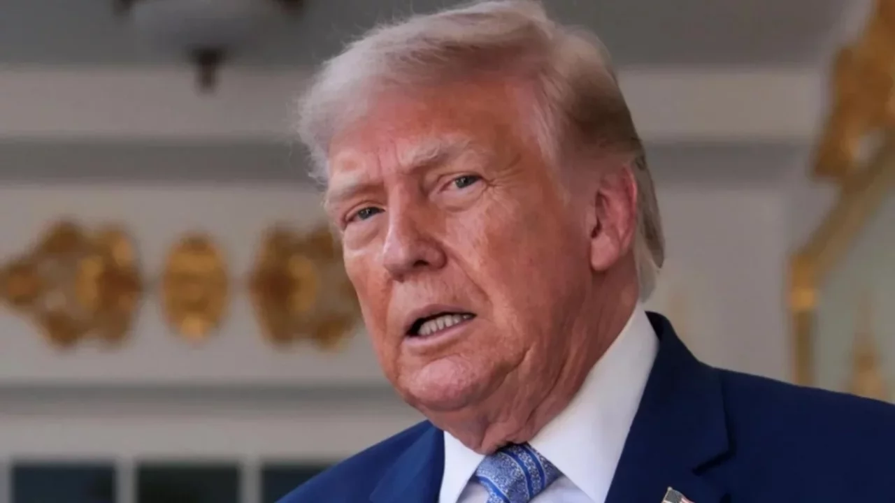 Trump, İran'a karşı ekonomik savaş ilan etti