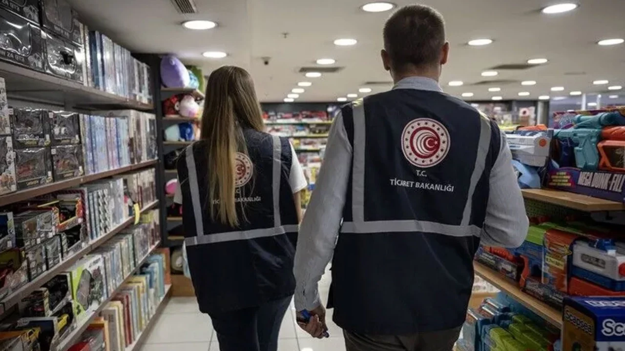 Ticaret Bakanlığı okul alışverişi öncesi kırtasiye sektöründeki denetimlerini artırdı