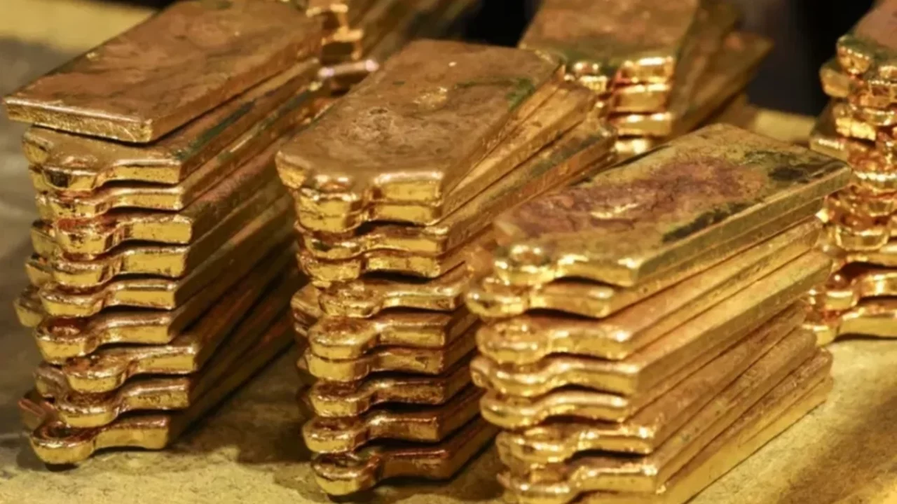 Altının kilogramı 6,88 milyon lira oldu