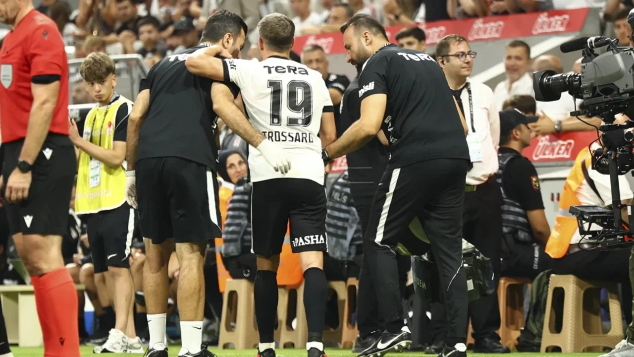 Beşiktaş'ta Trossard sakatlandı