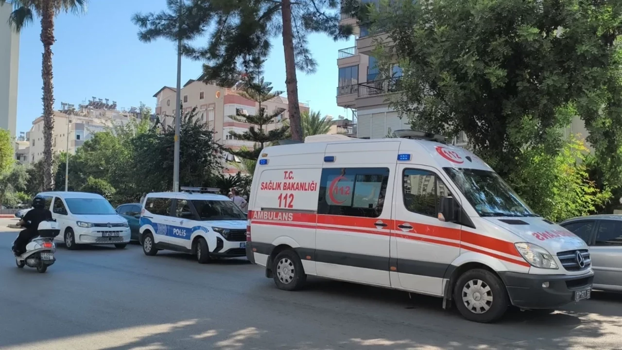Anne ve kızı aynı evde ölü bulundu