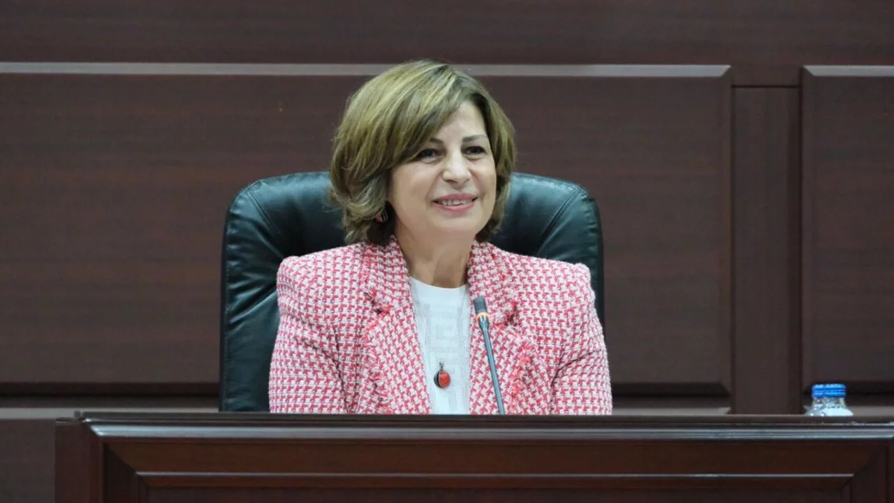 Eskişehir Büyükşehir Belediye Başkanı Ayşe Ünlüce YENİ Parti'ye katıldı