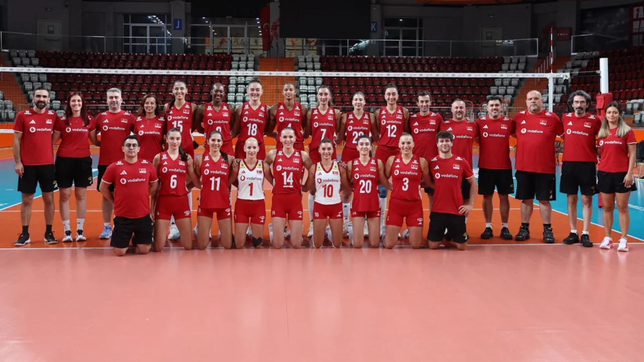 2026 CEV Kadınlar Avrupa Voleybol Şampiyonası: Türkiye - Letonya maçı saat kaçta, hangi kanalda?