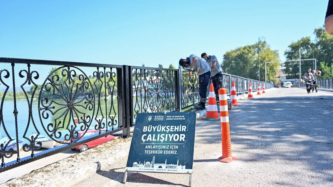 Bursa Büyükşehir'den Gölyazı'da kapsamlı bakım çalışması