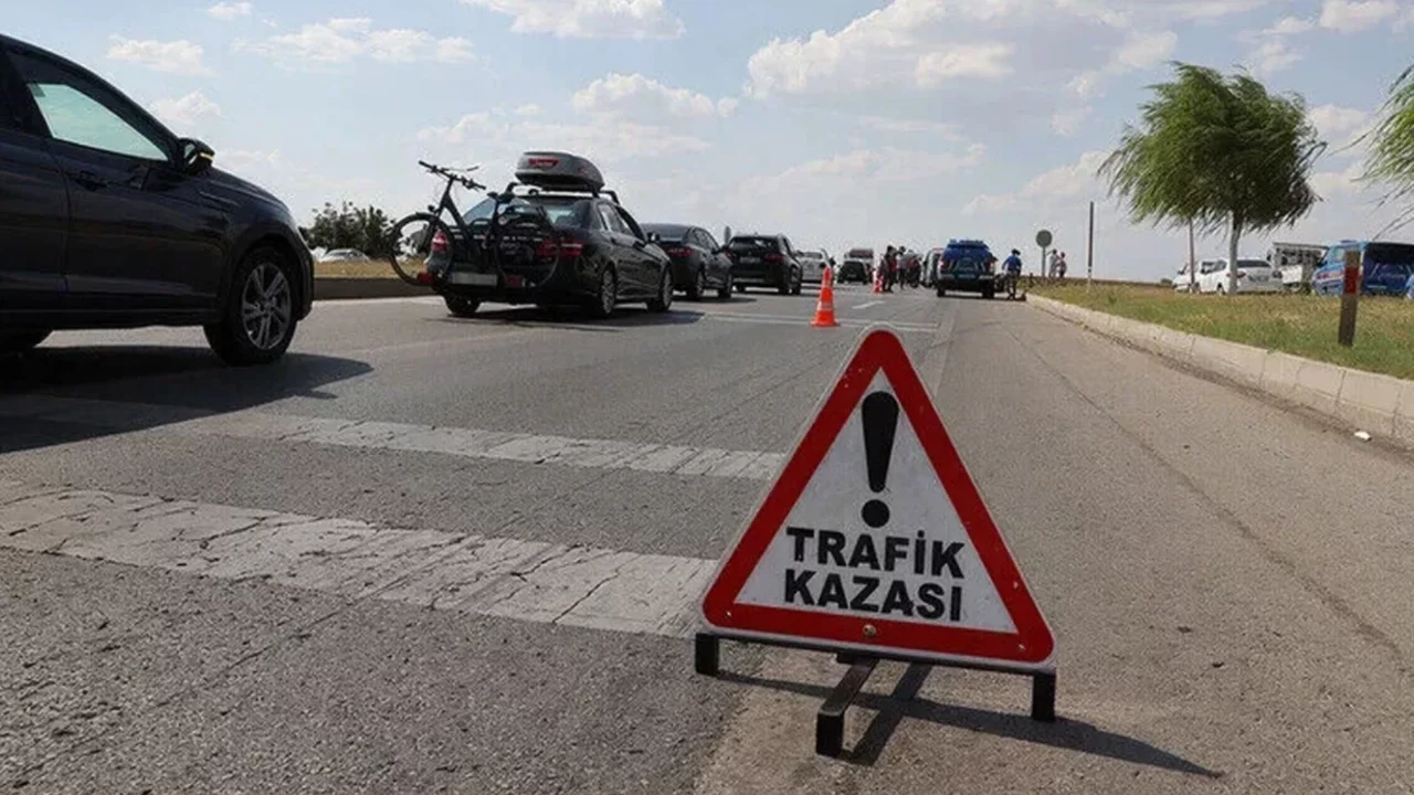 Aksaray'ın Eskil ilçesinde feci kaza: 2 kişi öldü, 2 kişi ağır yaralandı