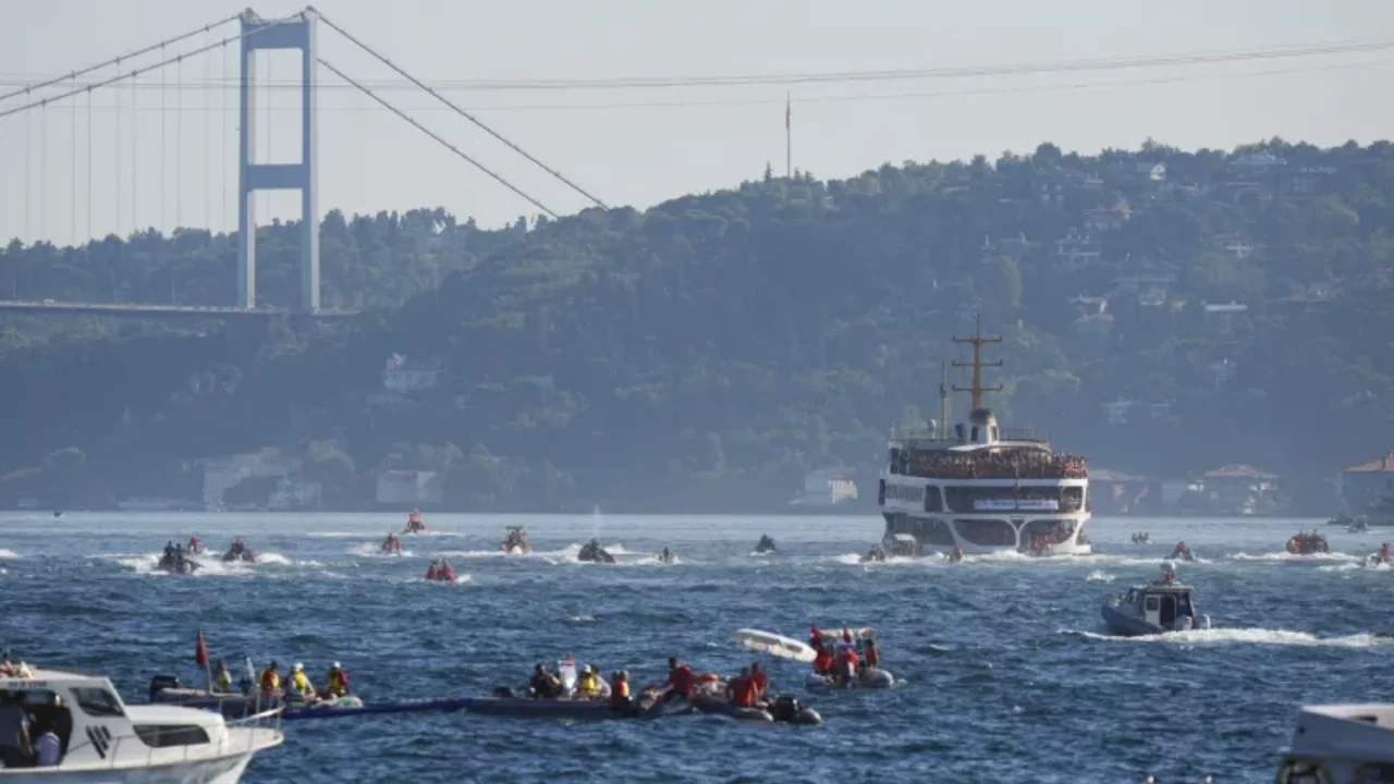38. Boğaziçi Kıtalararası Yüzme Yarışı başladı