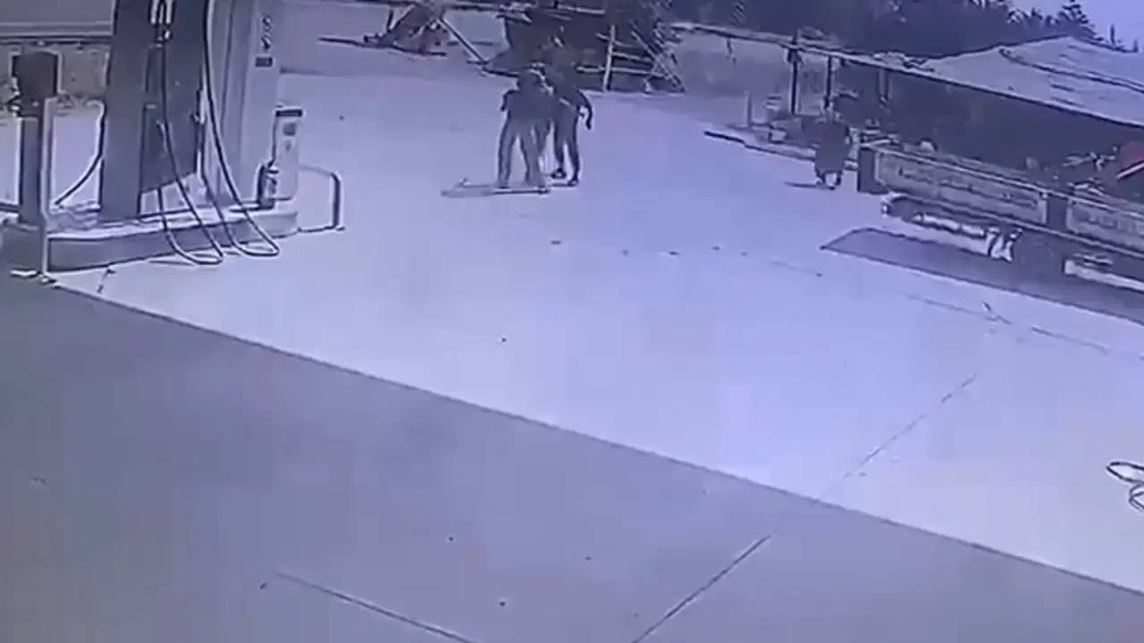 Silah zoruyla genç kızın kaçırılma anlarına ait görüntüler ortaya çıktı