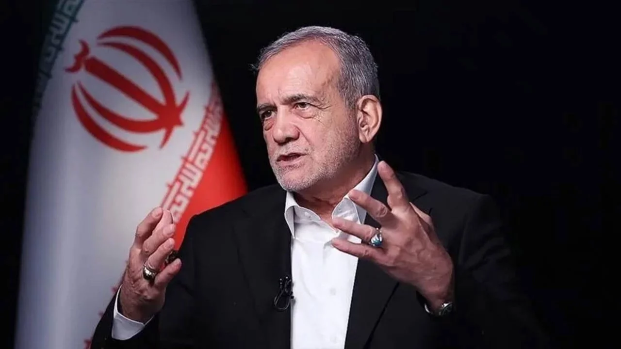 Pezeşkiyan: "Dünya, bizim Venezuela'ya benzeyeceğimizi düşündü ancak İran çökmedi, güçlendi"