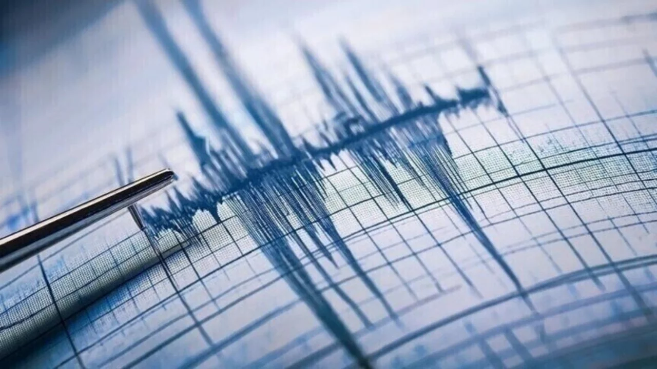 Japonya açıklarında 6,0 büyüklüğünde deprem