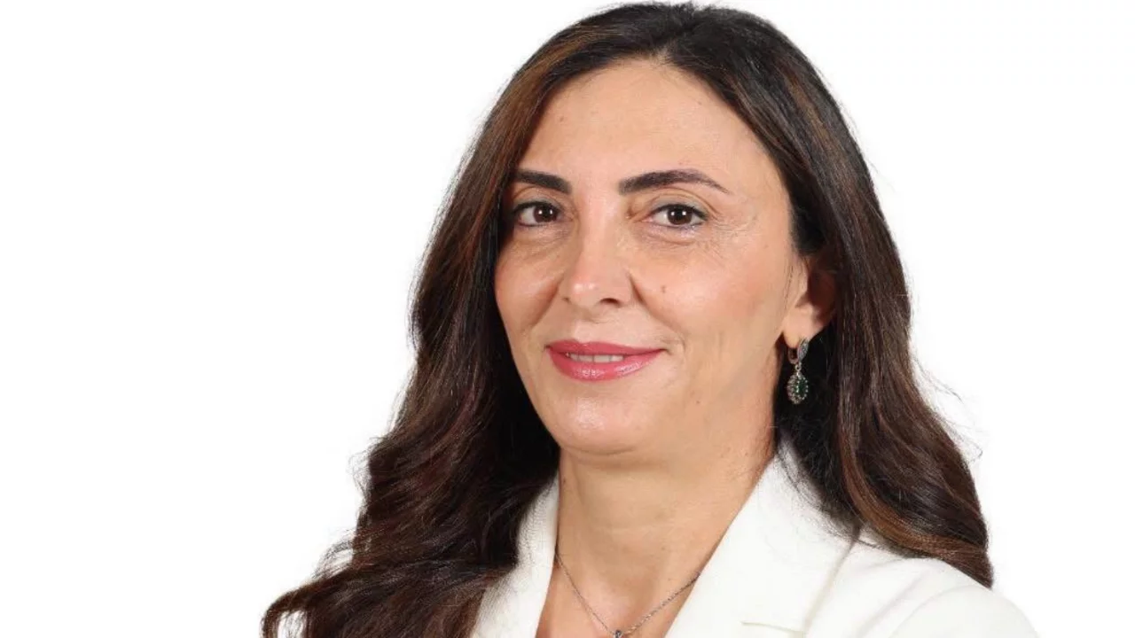 Kayışoğlu'ndan butlancıya tepki: Aşağılık şerefsiz! Yiyorsa gelip yüzüme söylersin