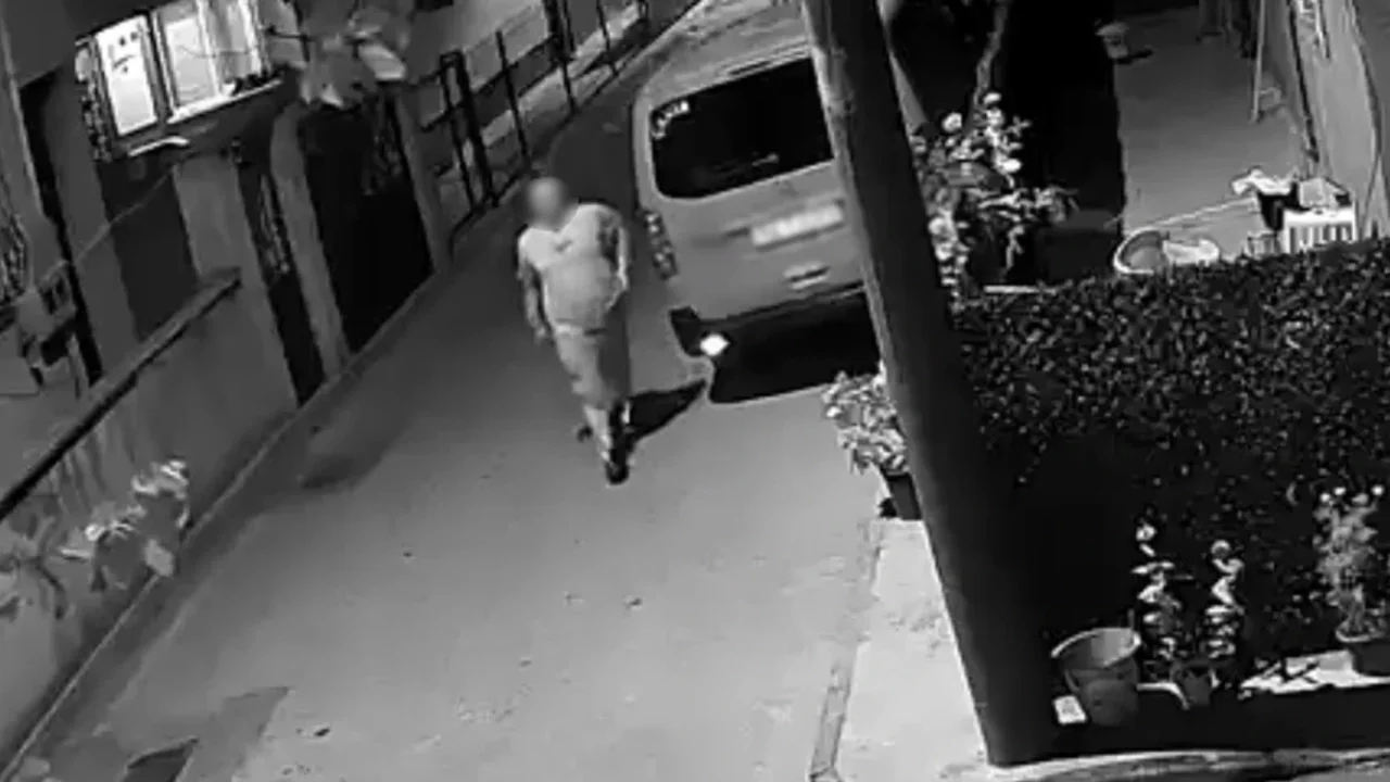 Boşanma aşamasındaki eşini ateş açıp yaraladı, olay yerinden yürüyerek ayrıldı