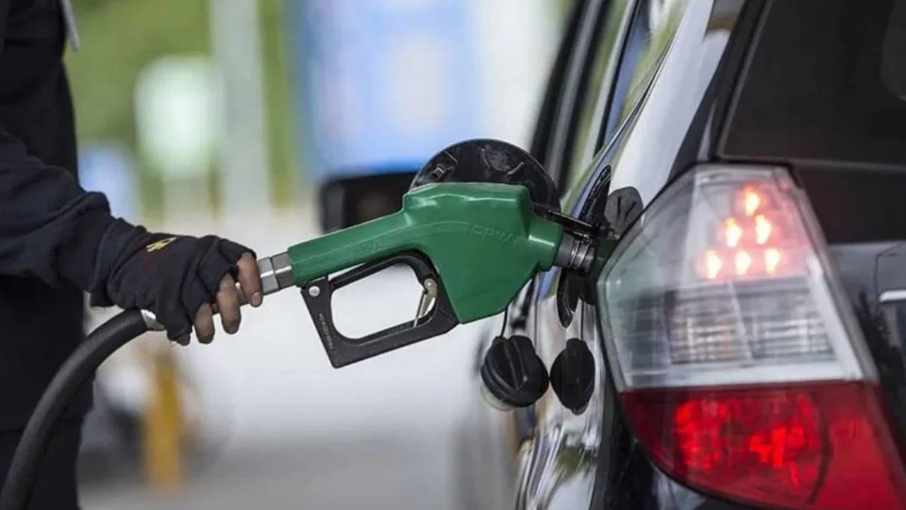 Tabela yine değişecek: Benzine zam geliyor