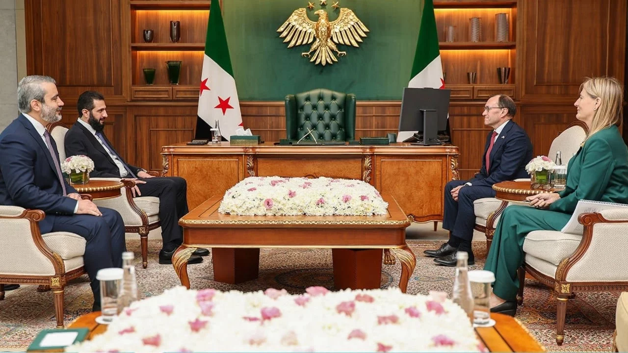 Norveç Dışişleri Bakanı Eide'den HTŞ lideri Colani'ye ziyaret