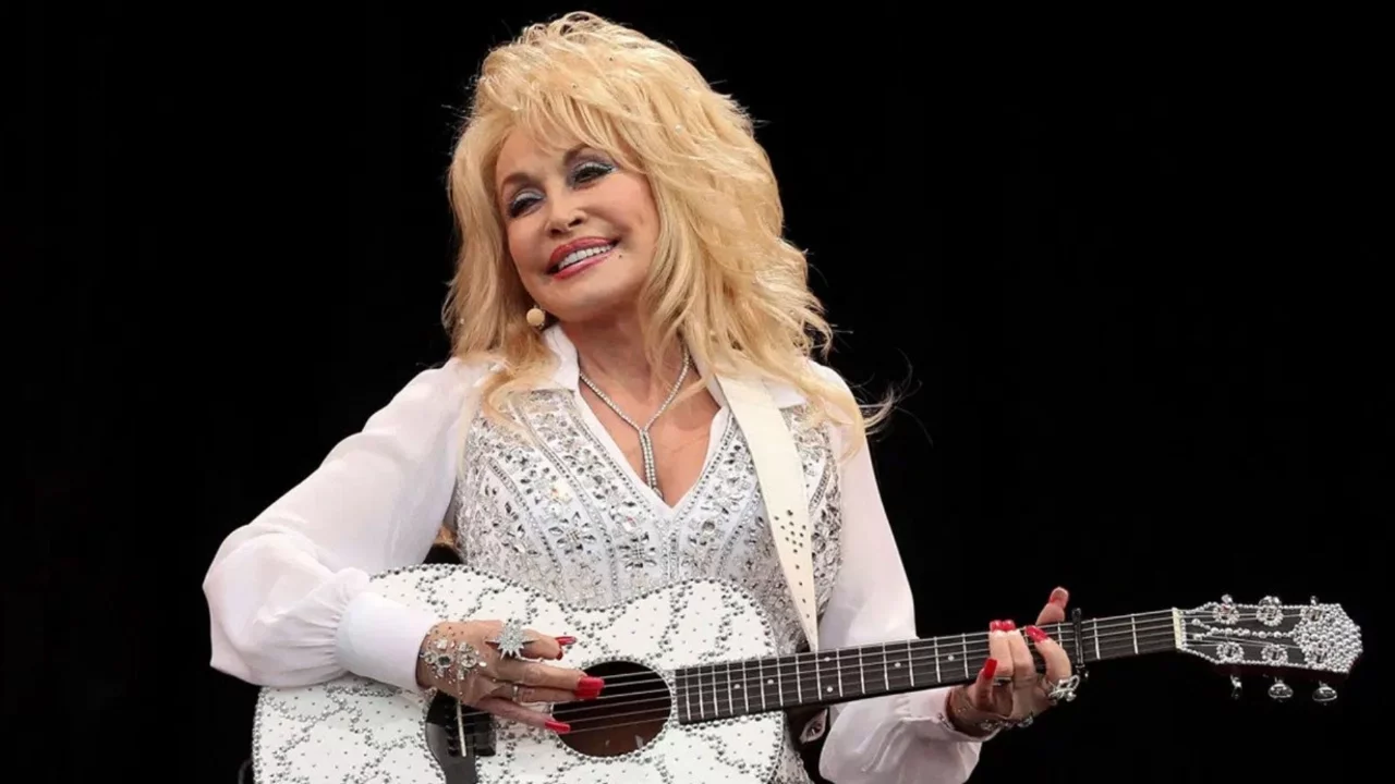 Dolly Parton 80 yaşında yaşamını yitirdi