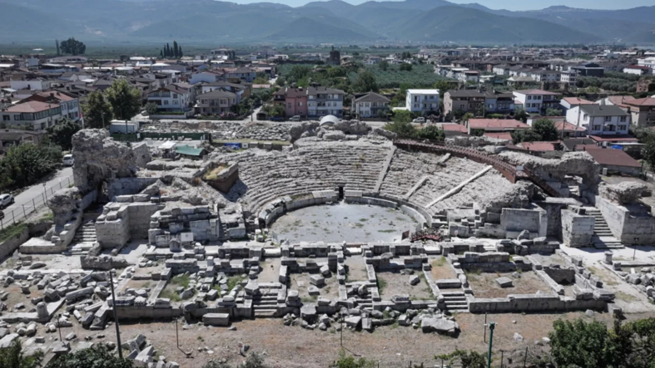 Bursa'da arkeolojik kazıda önemli bulgu: Erken dönem veba izleri