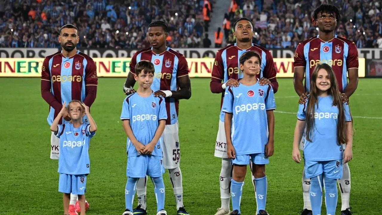 Trabzonspor'un Ferencvaros maçı kadrosu açıklandı