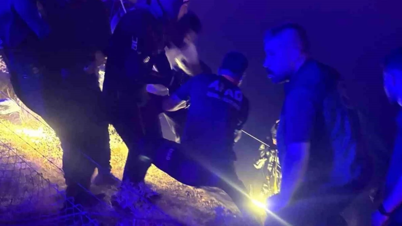 Serinlemek için sulama kanalına giren çocuk boğuldu