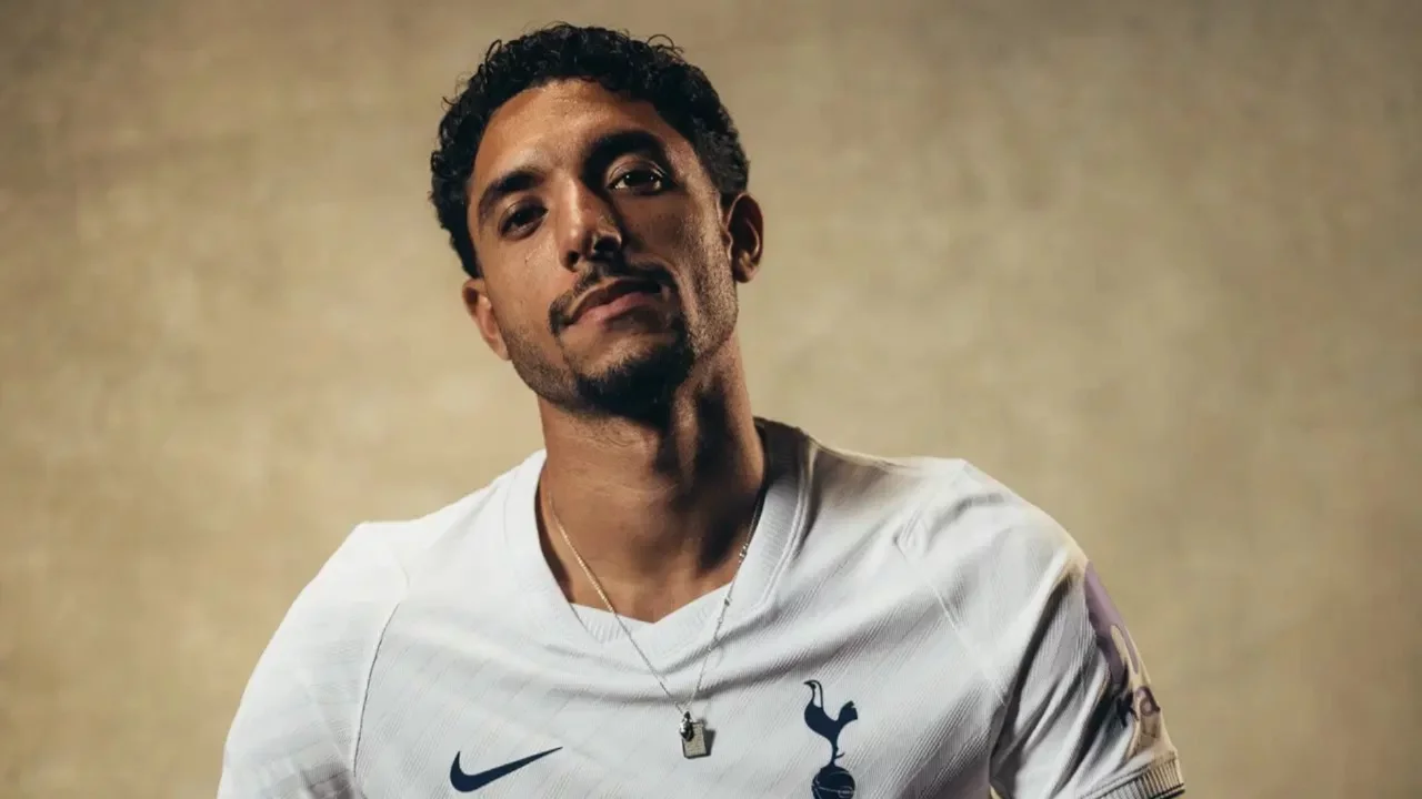 Tottenham, Omar Marmoush'u renklerine bağladı.