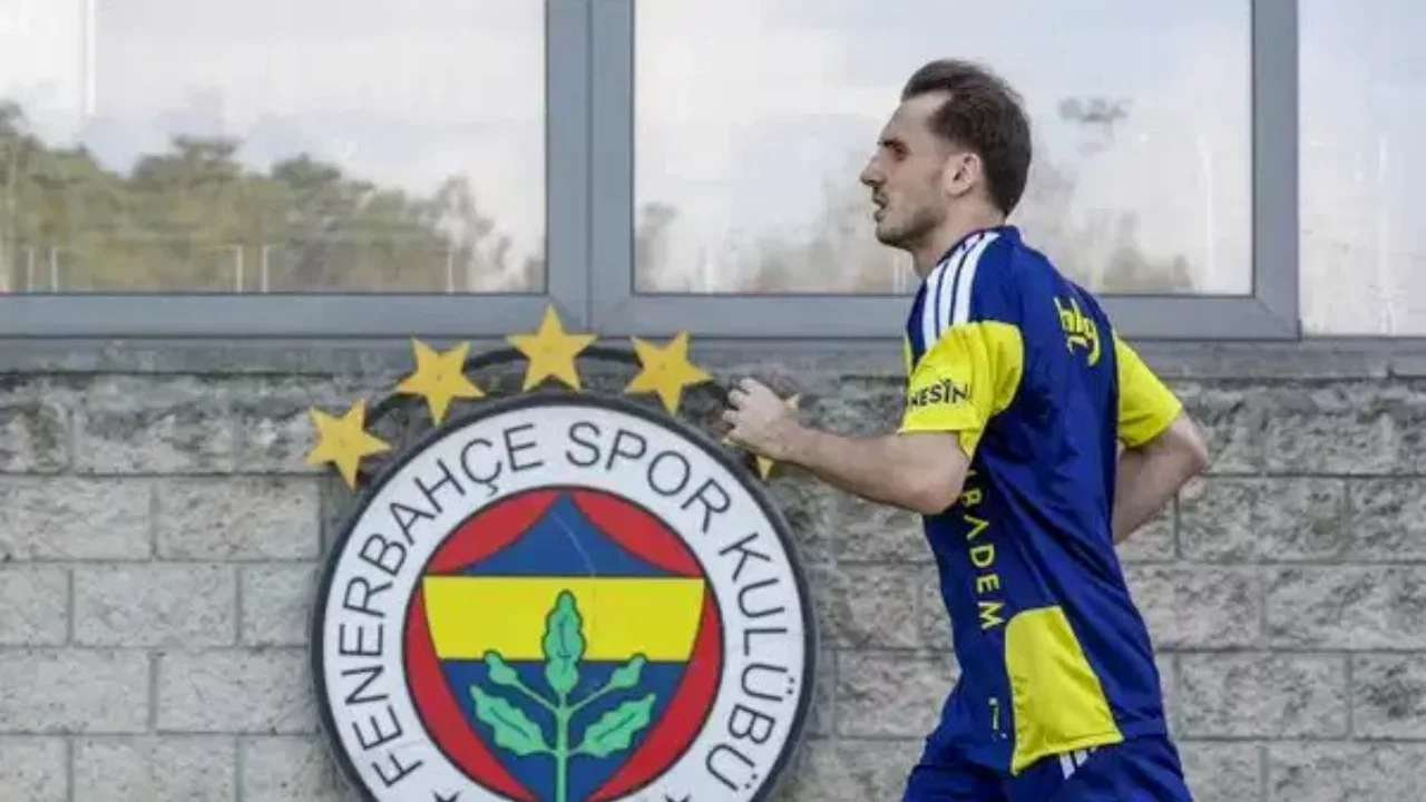 Fenerbahçe'de Kerem Aktürkoğlu gelişmesi