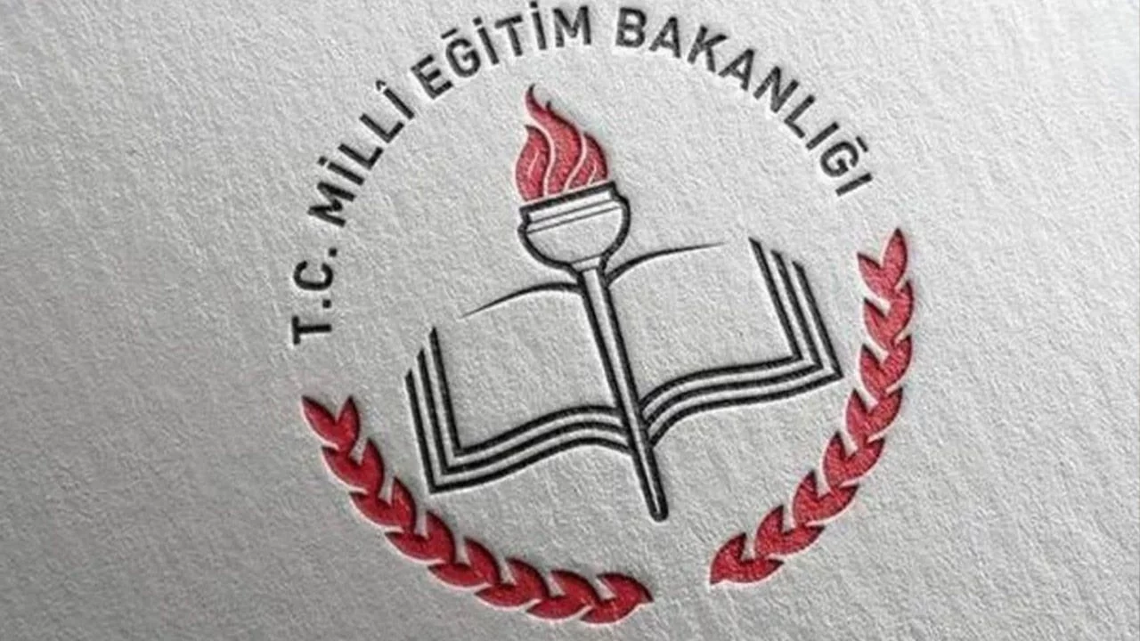 MEB duyurdu: Öğrencilerin okula uyum haftasında velilere idari izin verilecek