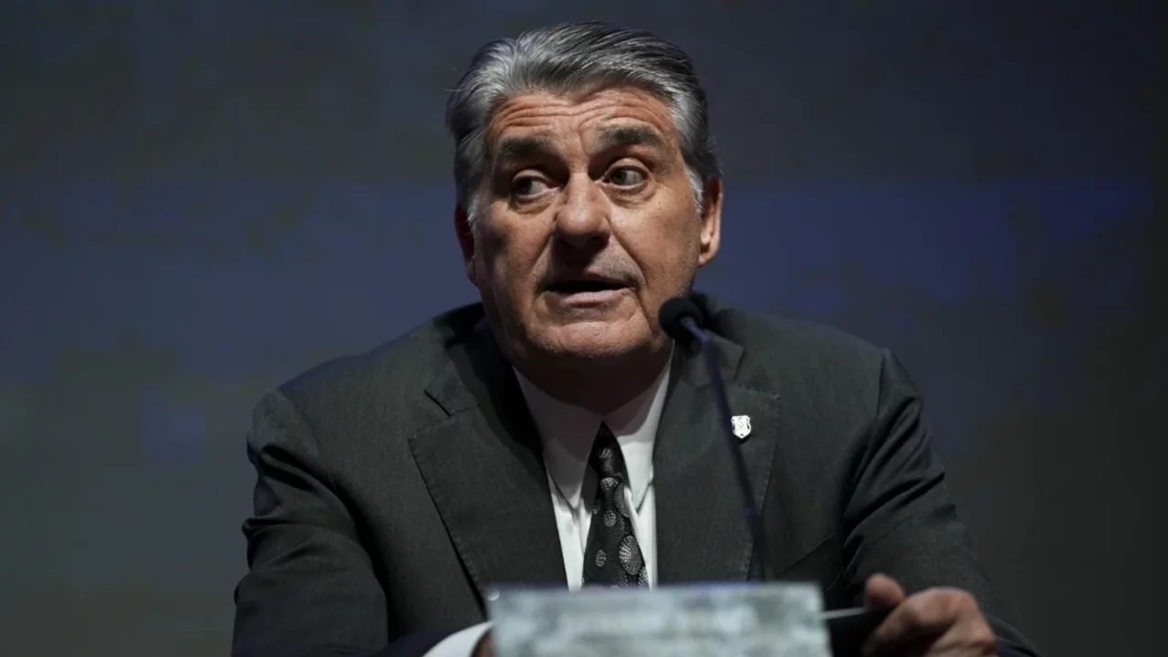 PFDK'dan Serdal Adalı'ya hak mahrumiyeti cezası!