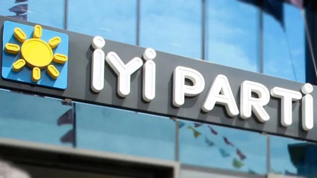 İYİ Partili Belediye Başkanı partisinden istifa ettiğini açıkladı!