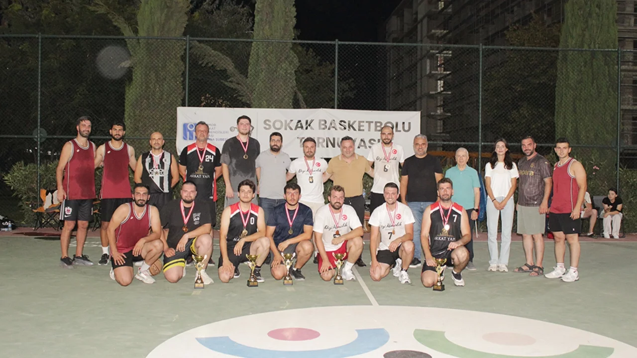 İMO Bursa Şubesi Sokak Basketbolu Turnuvası düzenledi