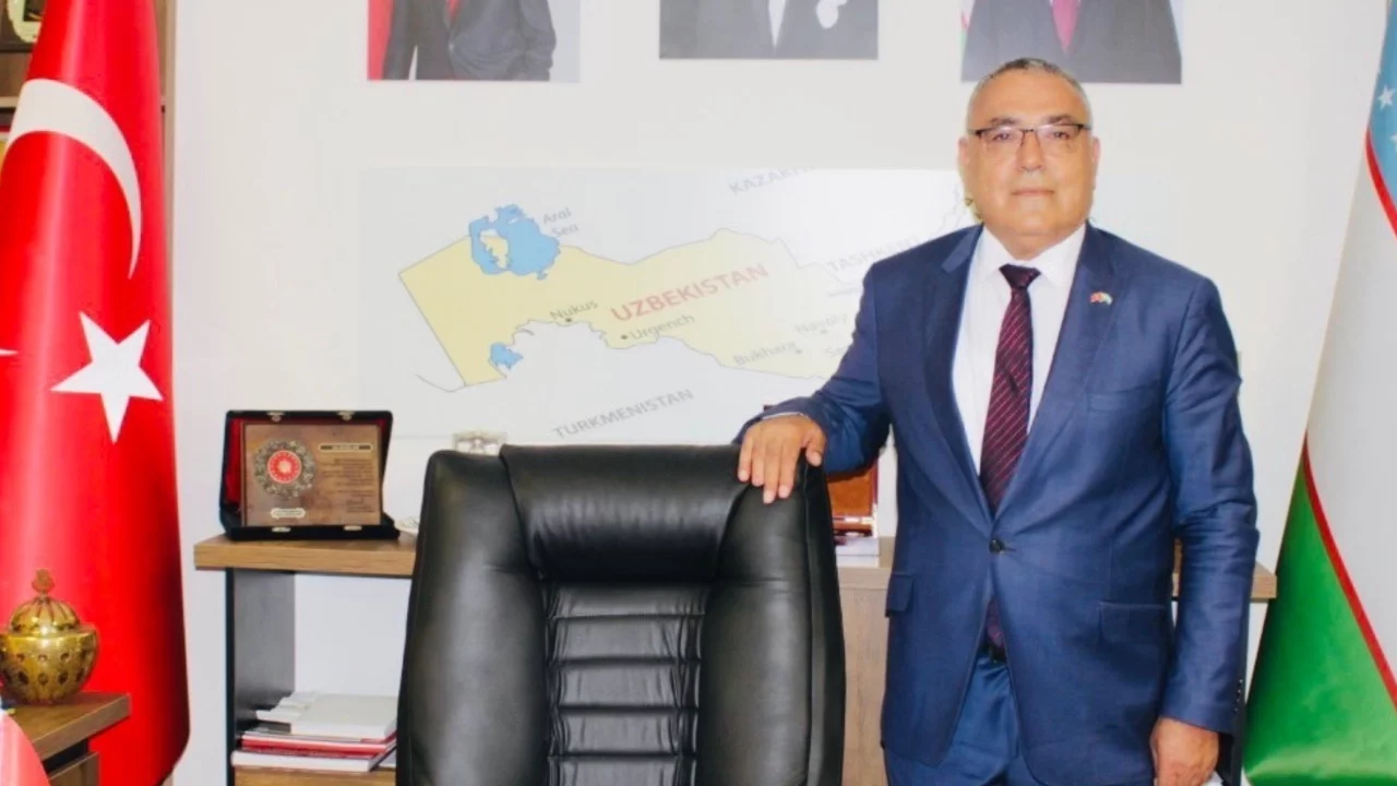 Bursa Fahri Konsolosu Ali Baklan'dan Özbekistan'ın 35. bağımsızlık yılı açıklaması