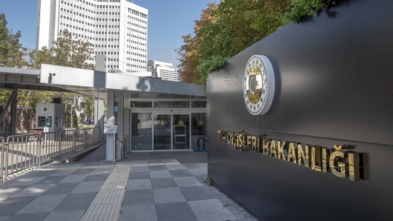 Karadeniz'de Türk gemisi vurulmuştu; Ukrayna Büyükelçisi, Dışişleri Bakanlığı'na çağrıldı