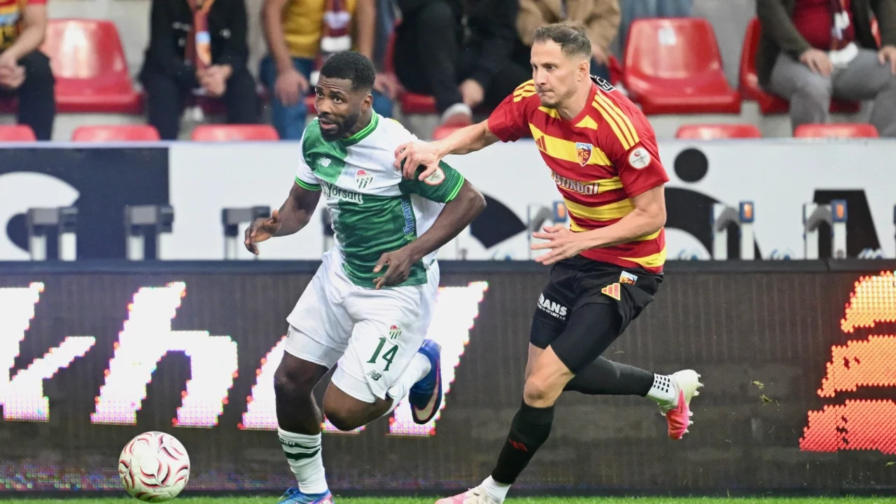 Bursaspor'da Kelechi Iheanacho fırtınası dinmiyor
