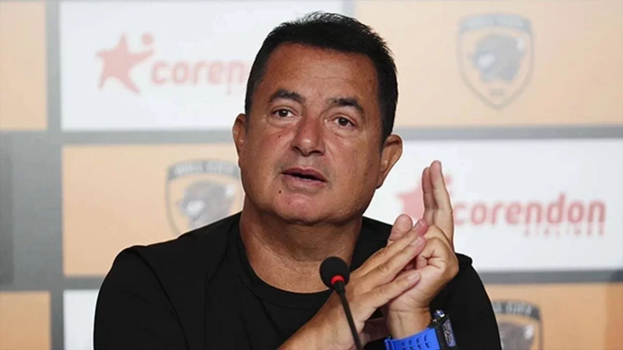 Acun Ilıcalı'dan Fenerbahçe Başkanı Aziz Yıldırım'a loca tepkisi