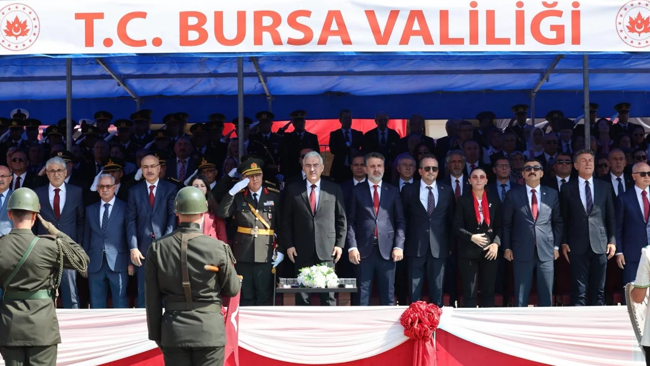 Bursa'da 30 Ağustos Zafer Bayramı coşkusu