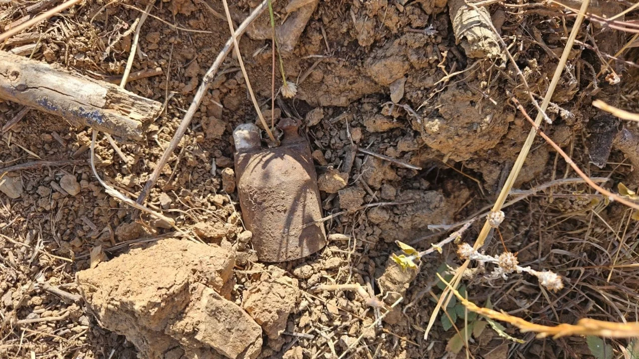 Bursa Orhangazi'de kurtuluş savaşından kalma el bombaları bulundu