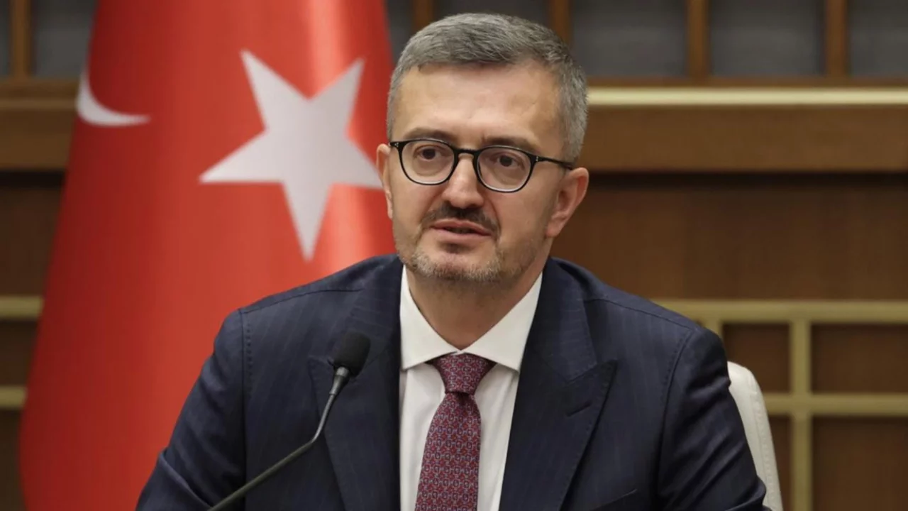 İletişim Başkanı Duran'dan İsrail'e tepki: Antisemitizmin arkasına saklanıyorlar