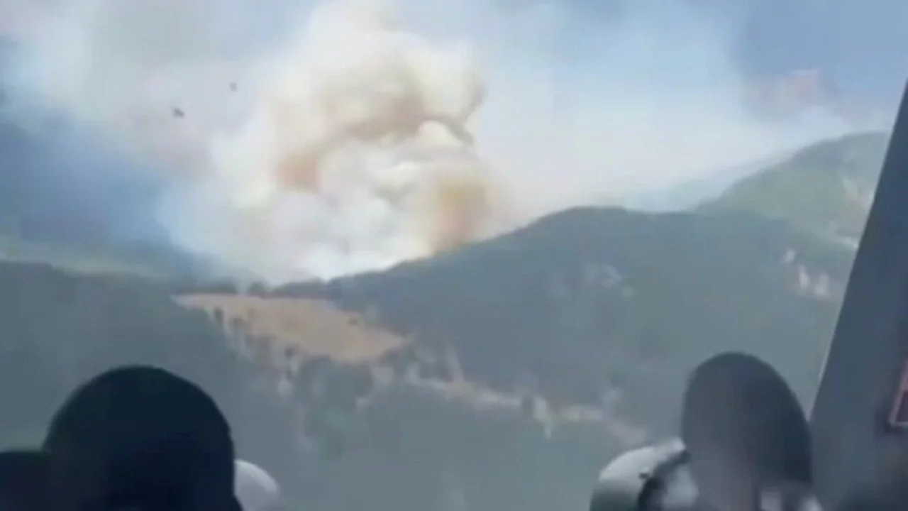 Antalya'da orman yangını