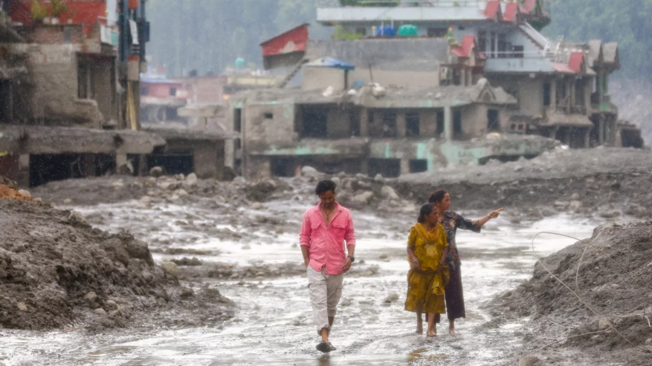 Nepal'daki sel felaketinde can kaybı giderek artıyor