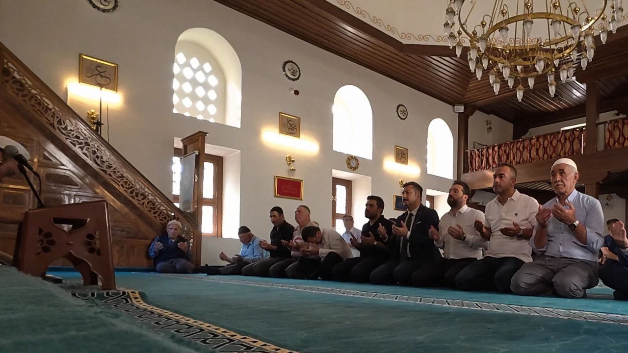 Bursa Yenişehir'de festival coşkusu Mevlid-i Şerif ile başladı