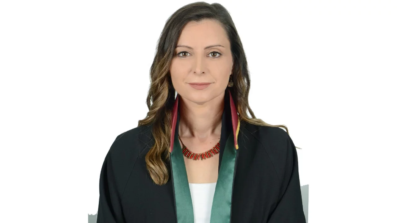 Aslı Evke Yetkin Bursa Barosu başkanlığına aday oldu!