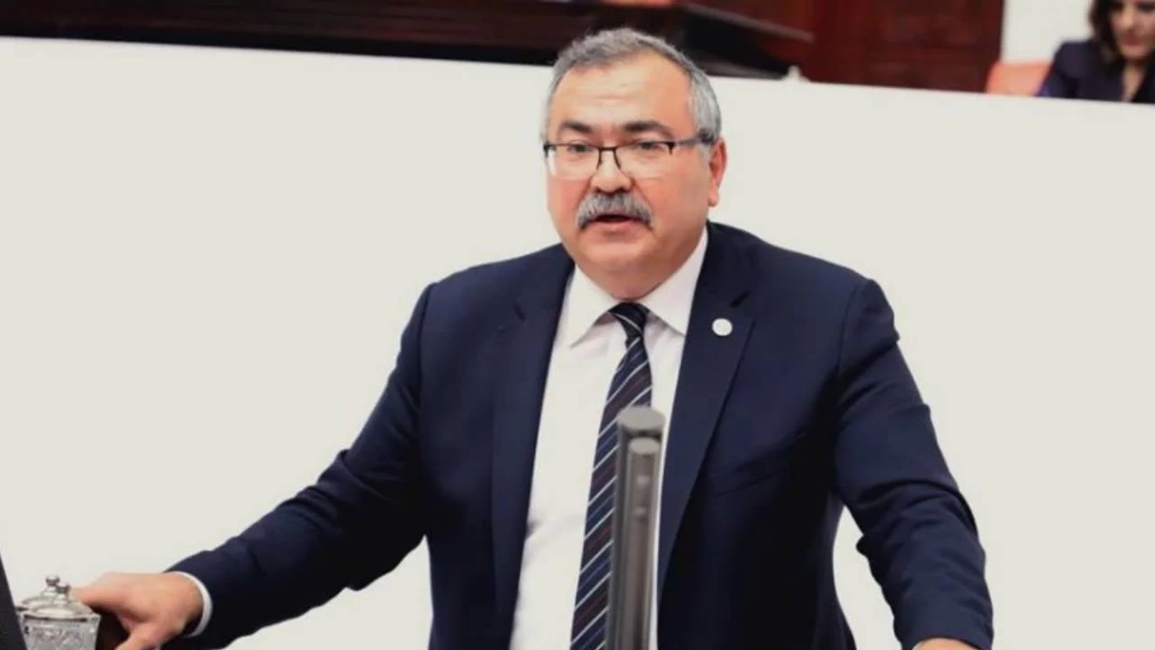 YENİ Partili Süleyman Bülbül'den Üsküdar tepkisi: "Meclis üyeleri gözaltındayken seçime gidiliyor"