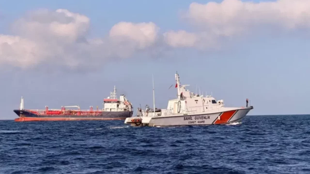 Marmara'da gemi kazasında son durum: 11 dakikada batan Tuğberk İmamoğlu için arama çalışmaları sürüyor