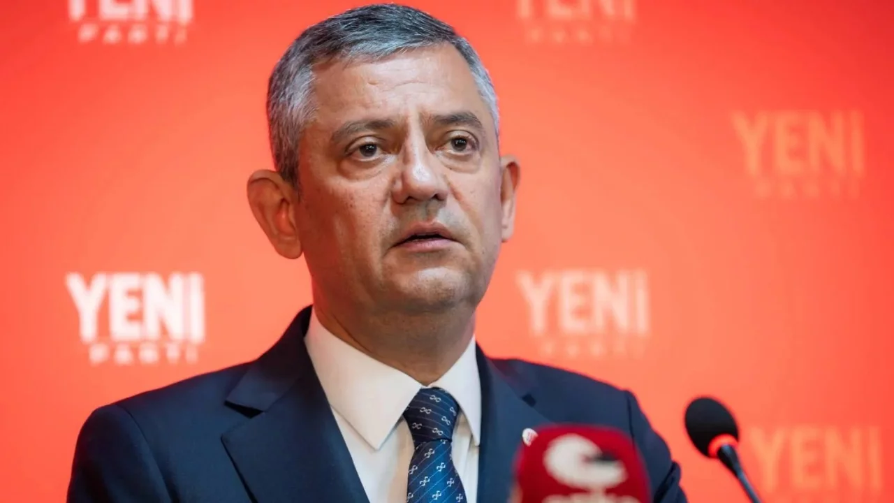 Özgür Özel: Çiftçinin bütün kredilerinin faizlerini bir kereye mahsus sileceğiz